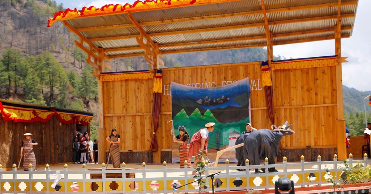 Rencana Perjalanan Festival Haa Summer 8 Hari	