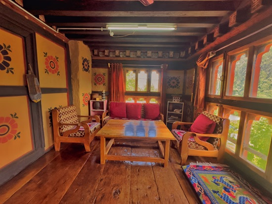 Aum Dechen Om Homestay 1