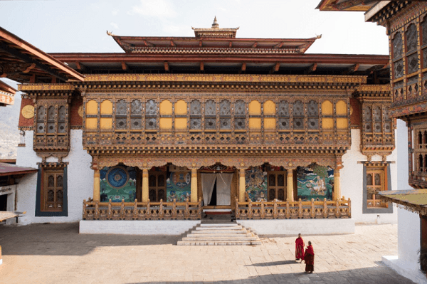 How much does it cost to travel to Bhutan 2