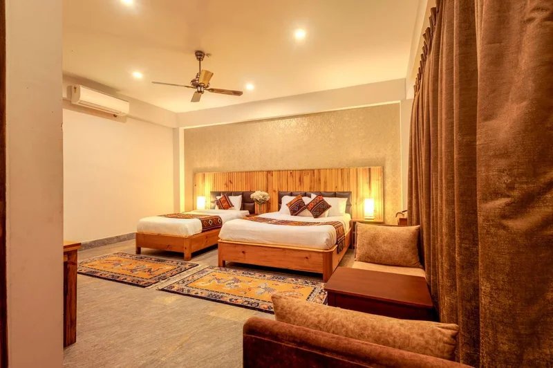 Hotel Kuku Grand