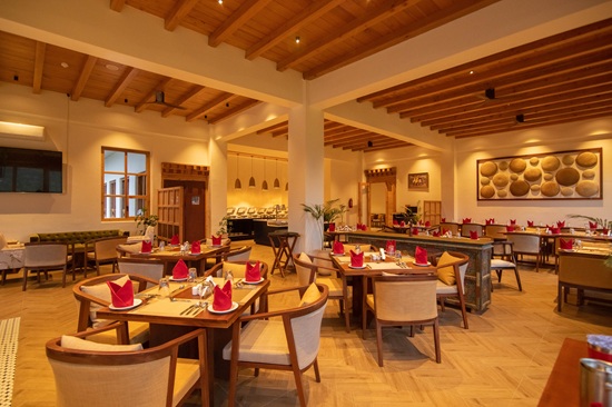 Lobesa Boutique Hotel serves both Bhutanese specialties and international cuisine