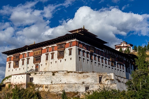 The Rinpung Dzong monastery (meaning literally the Fortress of the Heap of  Jewels) in Paro, Bhutan Stock Photo - Alamy