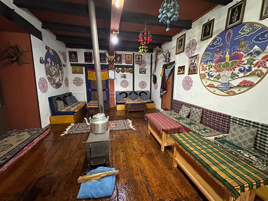 Passang Zam Homestay 4