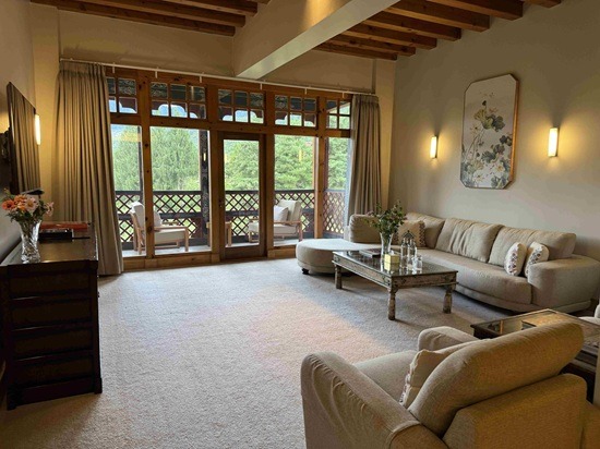 Raven Suite Zhiwaling Heritage